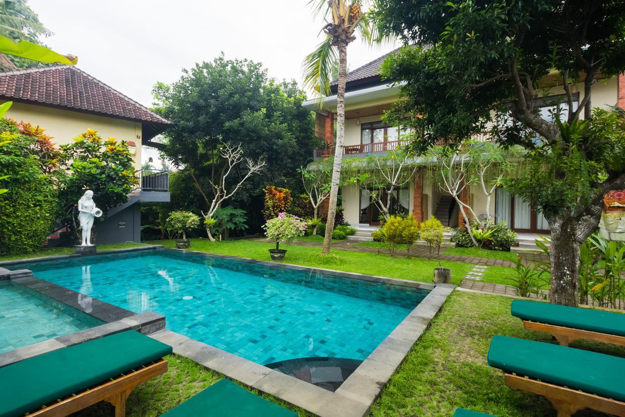 Nyoman Sandi Pensión Ubud Exterior foto